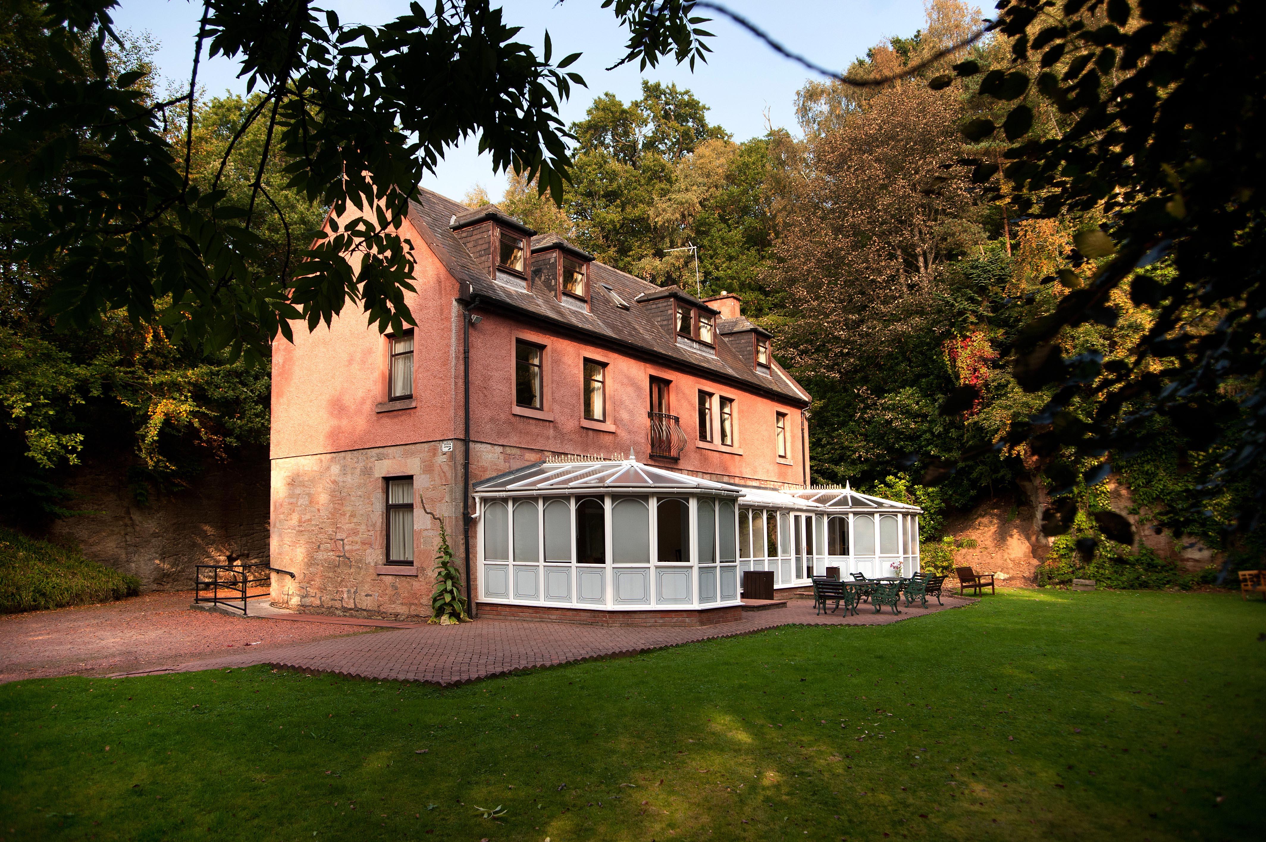 Dalhousie Castle Hotel Bonnyrigg Dış mekan fotoğraf