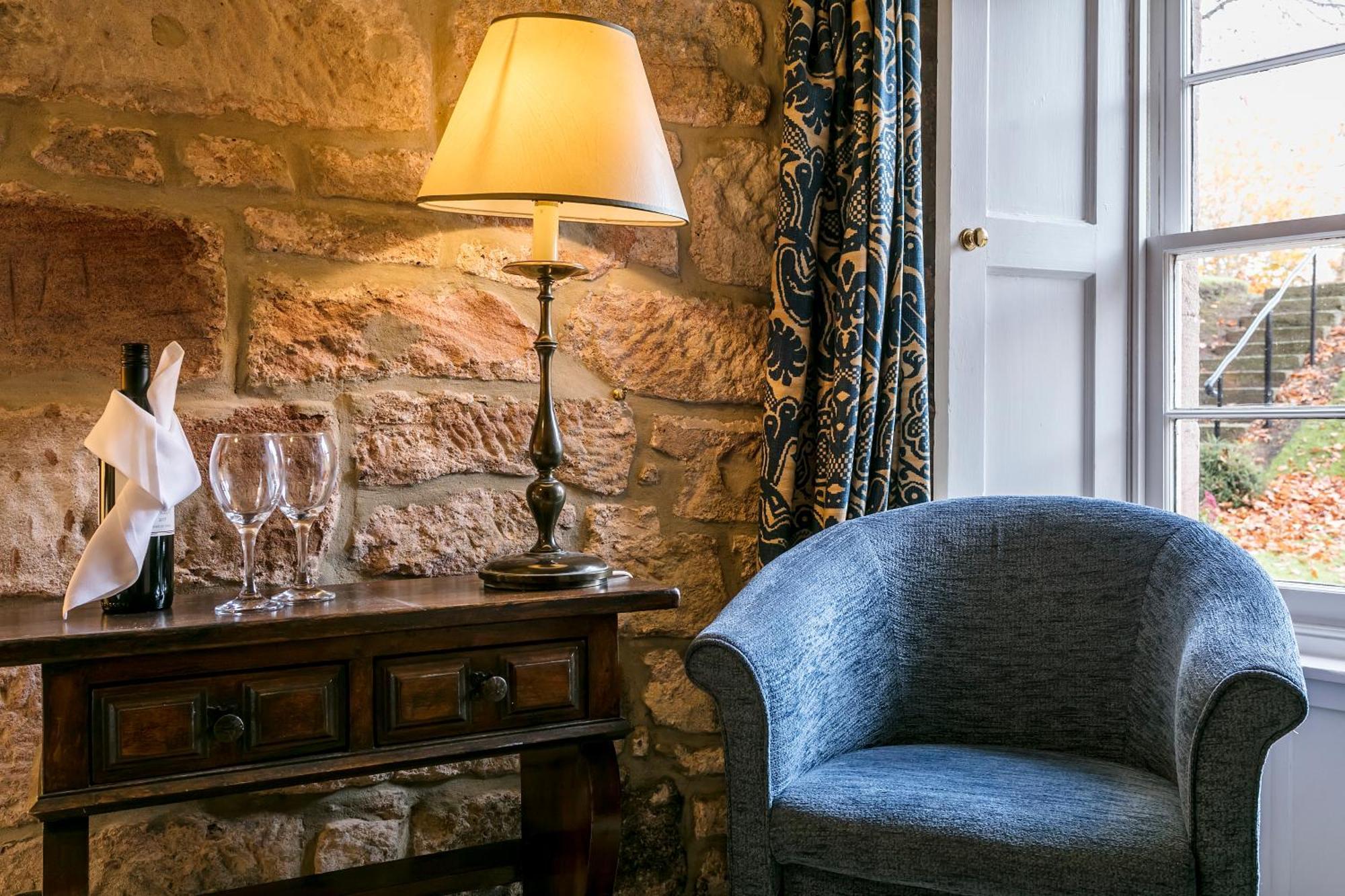 Dalhousie Castle Hotel Bonnyrigg Oda fotoğraf