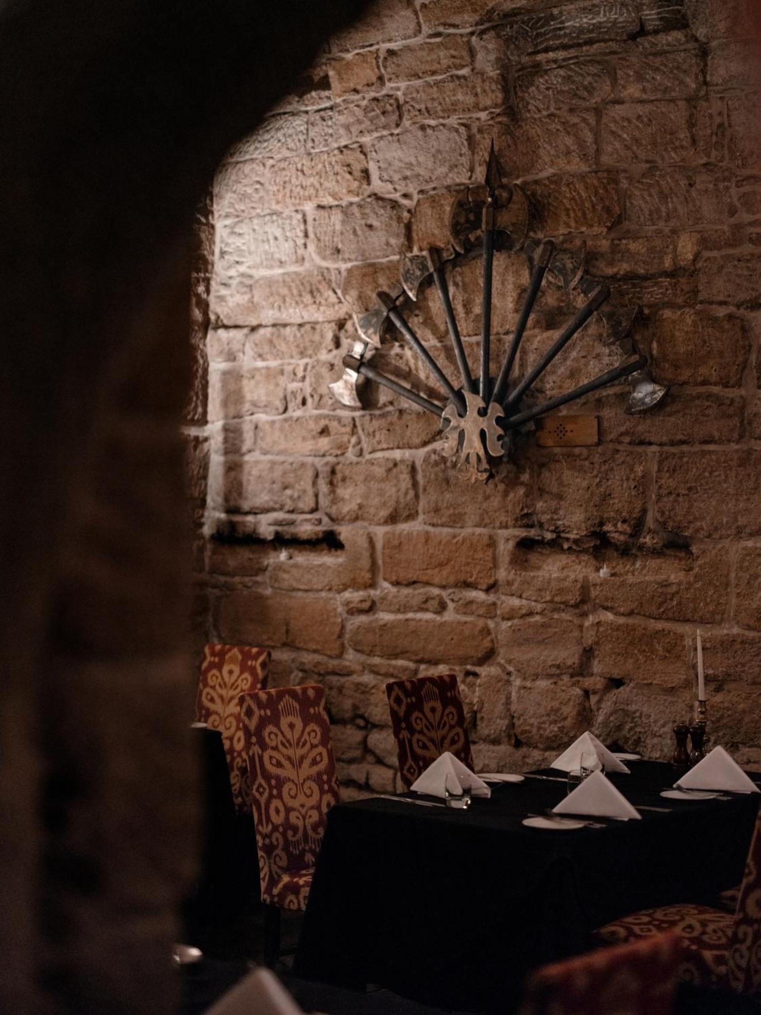 Dalhousie Castle Hotel Bonnyrigg Dış mekan fotoğraf